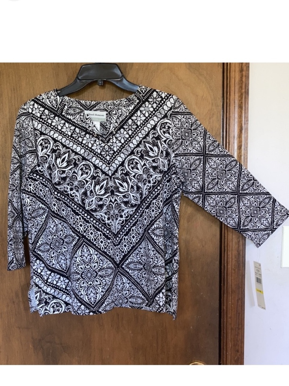 Alfred Dunner top embellished neckline abstract floral print casual office